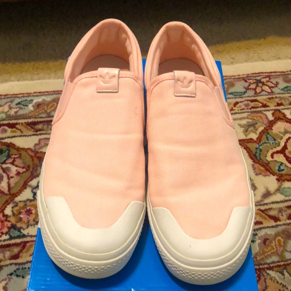 Adidas woman shoes